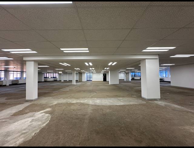 815M² OFFICE TO LET IN SANDTON CENTRAL